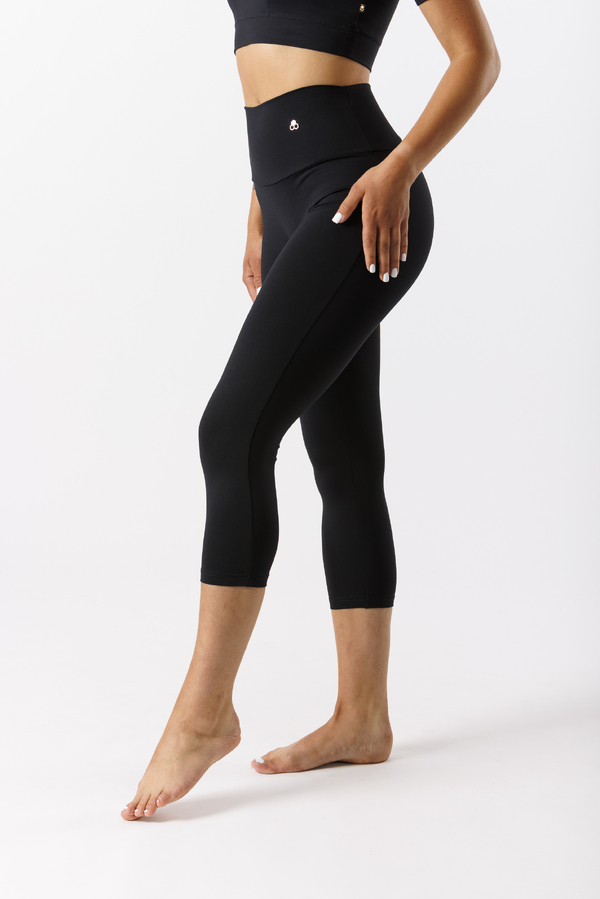 GoldBee Capri Legíny B2 Black, 4XL - 4